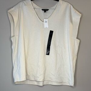 NWT Banana Republic Muscle Tee